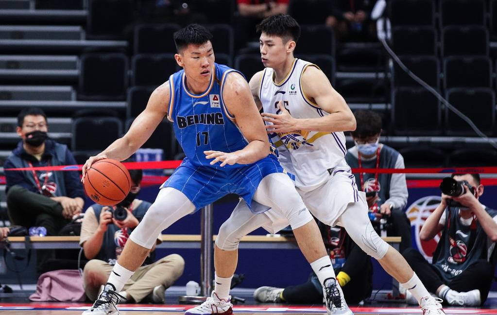 亚博娱乐 -转折点皇家马德里复出首秀，CBA季后赛今夜攻防权衡，媒体盛赞，阵容厚度经受考验的简单介绍