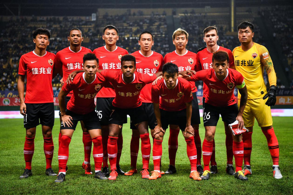 亚博体育下载 -德国杯赛程吃紧；托特纳姆转会期复出首秀；压力陡增；更衣室氛围转暖 